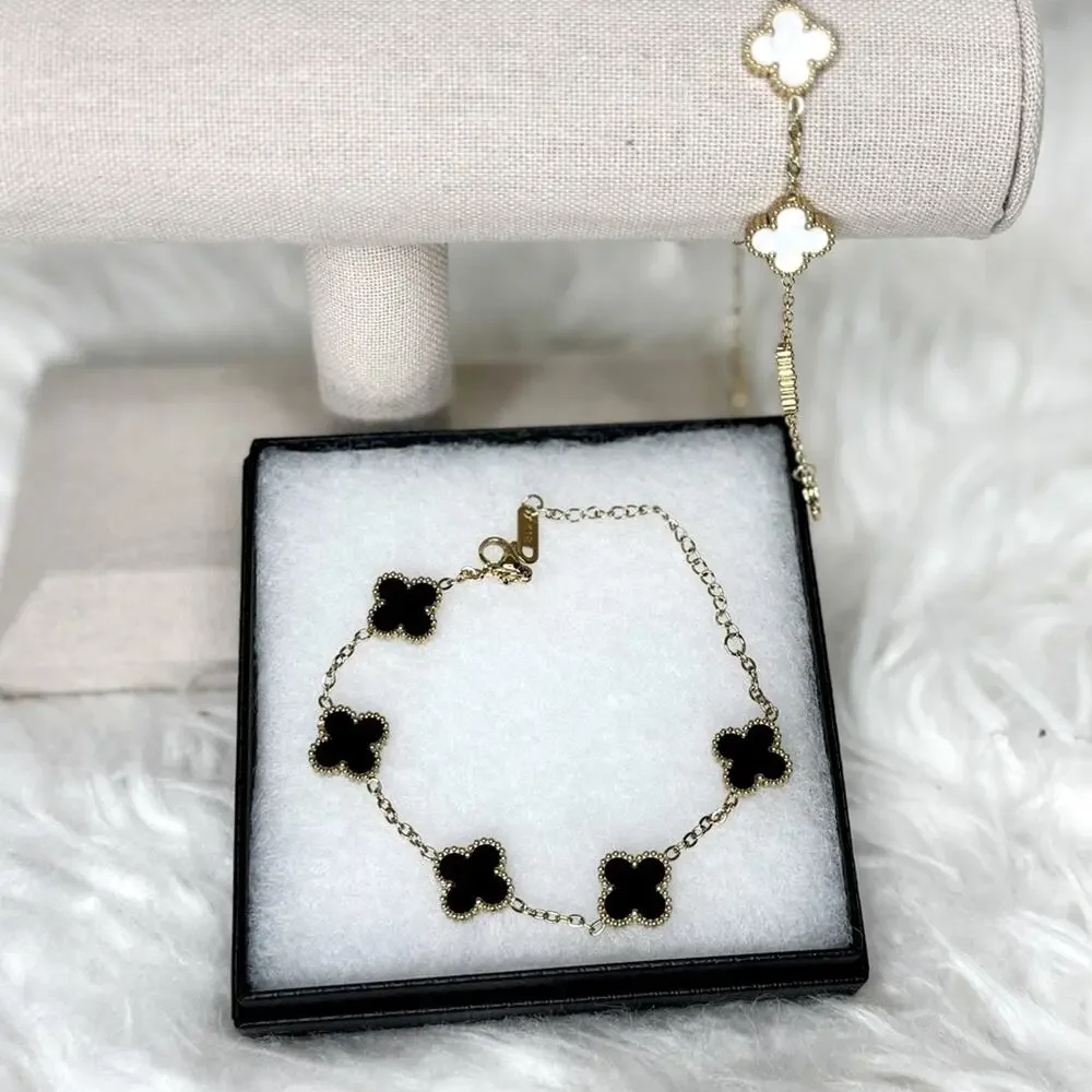 NWT Four Leaf Clover Bracelet 18K Gold Plated Stainless Steel BLACK - Picture 3 of 4